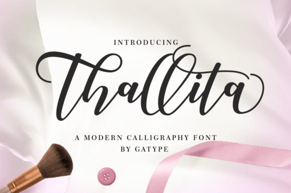 Thallita: Crafting Invitations with a Personal Touch